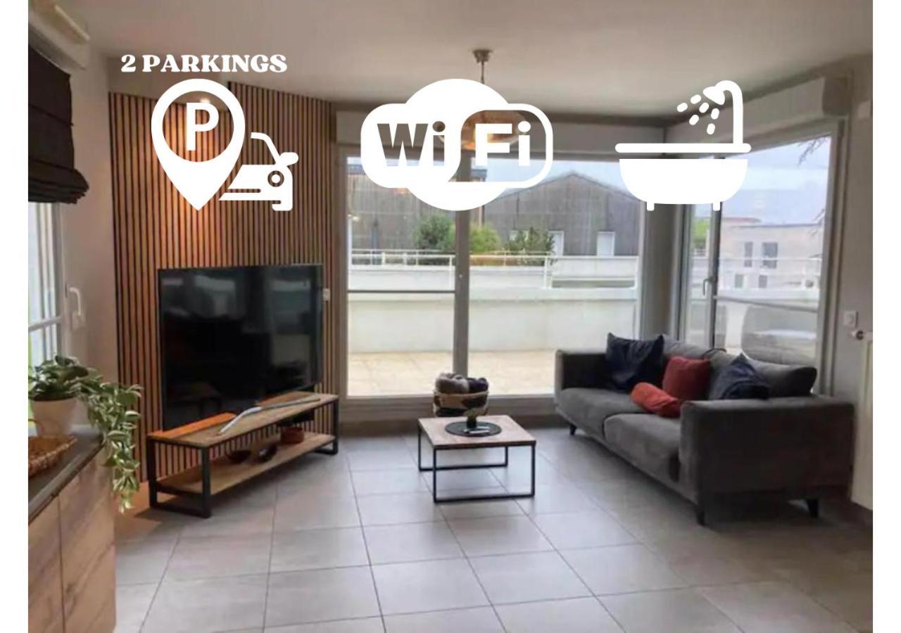 Standing 3 Chambres, Parkings, Terrasse Meyzieu Exterior photo
